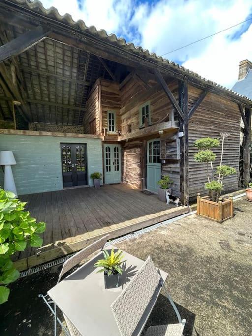 Gite - Saint-Ellier-Du-Maine Exterior photo